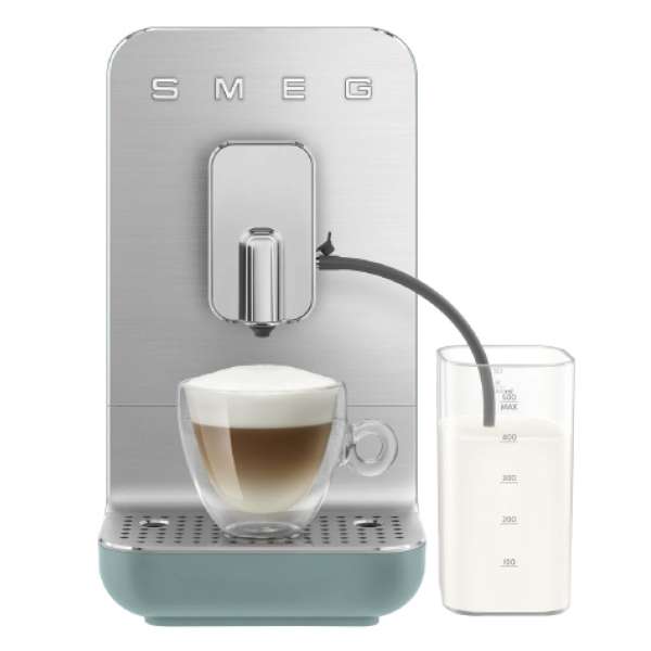 SMEG Kaffeevollautomat mit Milchfunktion emerald green BCC13EGMEU – Bild 3